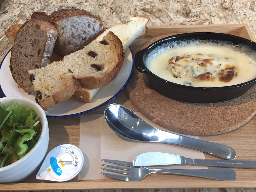 MOON&ME CAFE