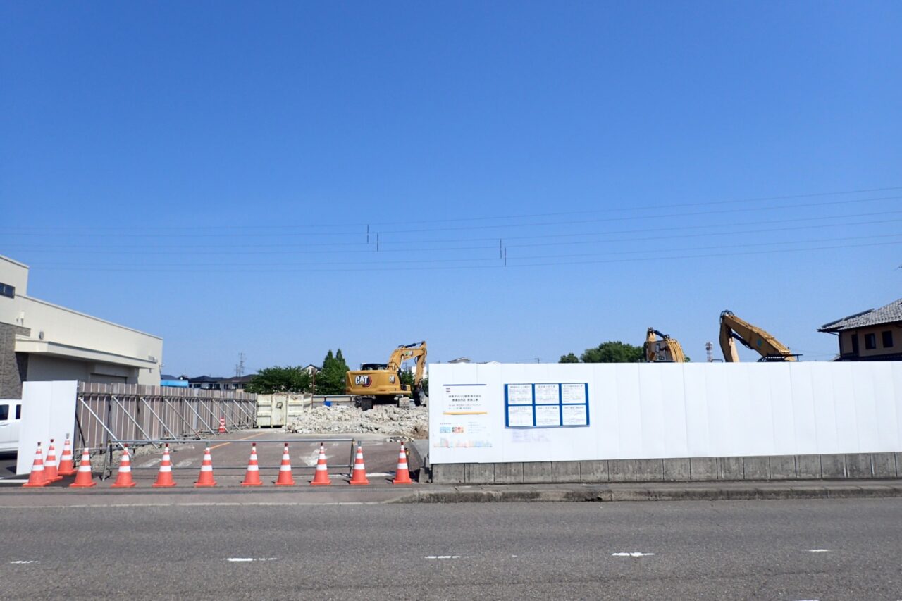 ダイハツ美濃加茂店跡地