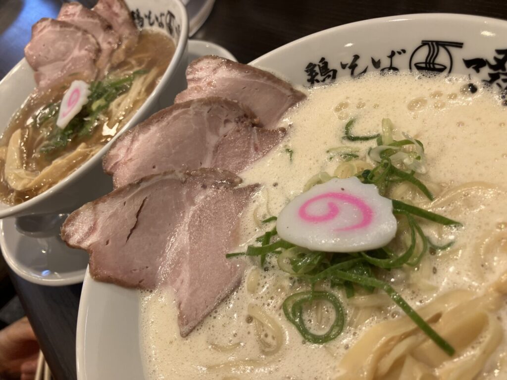 鶏そば啜る